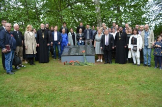 Мемориал в память о русских солдатах открыли в Швеции