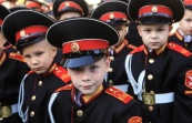 Кадеты Беларуси и России отметили День Союзного государства в «Зубренке» парадом
