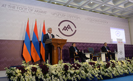 Тесное сотрудничество с Россией является основой безопасности Армении - Серж Саргсян