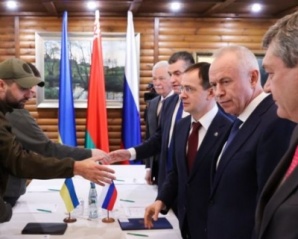 Гуманитарные коридоры и новая встреча. Итоги второго раунда переговоров России и Украины