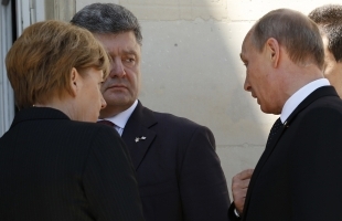Владимир Путин, Ангела Меркель и Петр Порошенко согласовали шаги для мониторинга ОБСЕ ситуации на Украине 