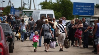 Южная Осетия оказала гуманитарную помощь беженцам из ДНР и ЛНР