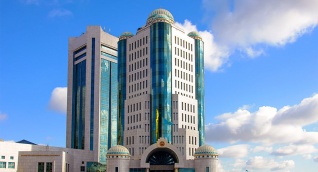 Парламент Казахстана отмечает 20-летний юбилей