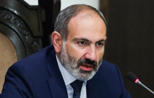 Первый шаг к новому парламенту в Армении. Премьер страны подал в отставку