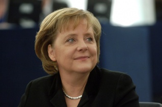 Ангела Меркель назвала важным развитие сотрудничества между ЕАЭС и ЕС