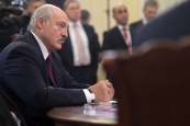 Александр Лукашенко сменил военное руководство Белоруссии