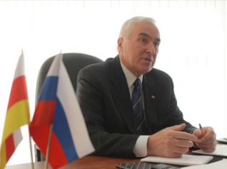 Леонид Тибилов: "Южная Осетия в ожидании подписания нового договора с Россией"