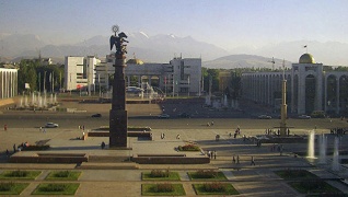 В ЦИК Киргизии заявление на участие в выборах президента подали 30 человек