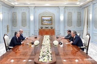 Состоялась встреча президента Узбекистана Шавката Мирзиёева с председателем Комитета Леонидом Калашниковым