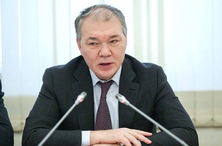 Леонид  Калашников рассказал, когда в Госдуму внесут проект новых правил получения гражданства