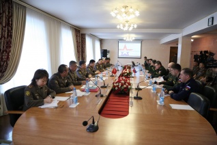 Россия и Киргизия планируют наращивать совместную боевую подготовку