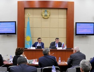 Госдума и Мажилис провели первое совместное заседание профильных комитетов