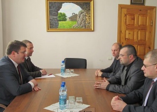 Глава МИД Южной Осетии встретился с главой МИД ДНР