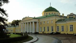 Первый форум регионов СНГ может пройти в Петербурге в 2016 году