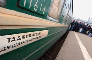 Роберт Шлегель: «В Россию только по загранпаспорту. Новые ограничения для граждан Таджикистана»