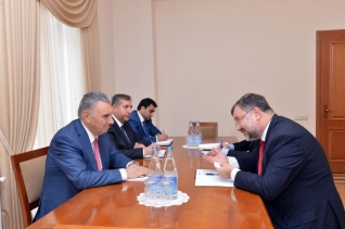 Состоялся обмен мнениями по реализации будущих проектов между правительством Азербайджана и проектным координатором ОБСЕ