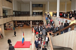 Будущее двуязычных школ в русском зарубежье обсуждают на конгрессе в Германии