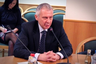 Борис Комоцкий принимает участие в работе парламентского союза организации исламского сотрудничества