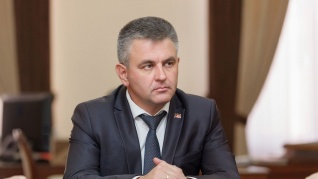 Глава Приднестровья провел заседание Совбеза
