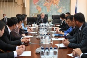 Леонид Калашников встретился с молодыми политиками из Таджикистана