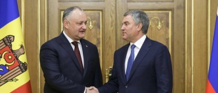 Вячеслав Володин и Игорь Додон выступили за развитие межпарламентских отношений РФ и Молдовы