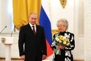В День народного единства в Кремле наградили иностранцев за вклад в укрепление дружбы с Россией