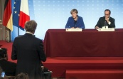 Депутаты Рады усомнились в заявлениях Меркель и Олланда в Париже и потребовали протокол