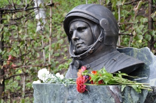 Памятник Юрию Гагарину установили в Израиле