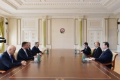 Президент Азербайджана Ильхам Алиев принял делегацию Госдумы во главе с Леонидом Калашниковым