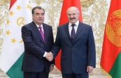 Александр Лукашенко и Эмомали Рахмон договорились о дальнейшем развитии промкооперации