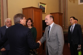 В Таврическом дворце состоялась встреча Генерального секретаря Совета МПА СНГ с Министром культуры Азербайджанской Республики