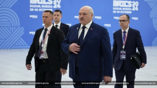 Александр Лукашенко принял участие в саммите БРИКС в формате "аутрич/плюс" 