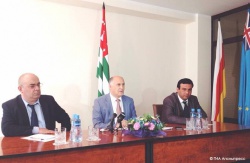 Разрабатывается договорно-правовая база между Абхазией и Южной Осетией в различных областях двусторонних отношений