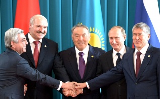 В Бишкеке проходит  заседание лидеров стран ЕАЭС