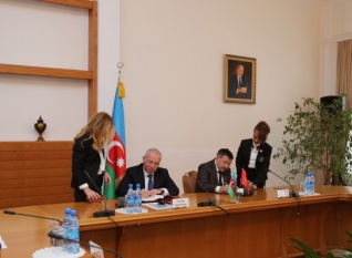 Подписан Меморандум о сотрудничестве между Конституционным судом Азербайджана и Конституционной палатой Верховного суда Кыргызыстана