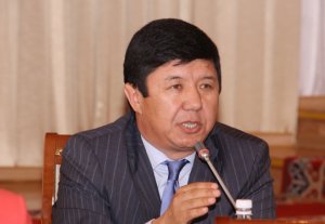 Темир Сариев отметил хорошую работу Жогорку Кенеша V созыва