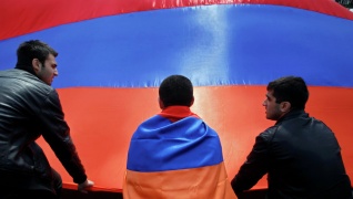 Кандидатуру Карена Карапетяна утвердили на пост премьера Армении