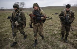 ОБСЕ: украинские военные вновь размещают тяжелое вооружение в зоне безопасности в Донбассе