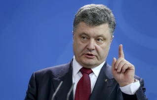 Петр Порошенко: обеспечить мир на востоке Украины могут миротворцы или специальная миссия ЕС