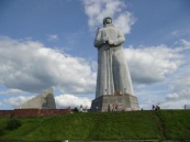 В городе-герое Мурманске представители национально-культурных автономий региона встретились с представителями власти