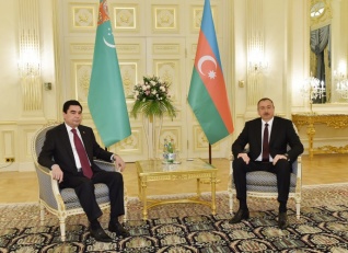 Президент Ильхам Алиев: Связи между Азербайджаном и Туркменистаном построены на братстве