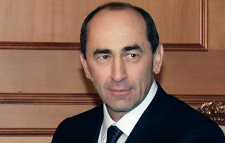 Экс-президента Армении Кочаряна взяли под стражу