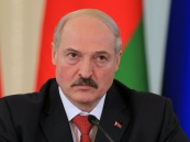 Порошенко извинился за отсутствие на саммите СНГ и попросил Лукашенко довести позицию Украины до участников встречи