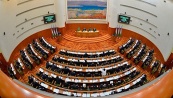 Парламент Узбекистана единогласно утвердил назначение Арипова премьером