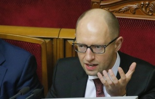 Яценюк: на счетах Украины есть $3,1 млрд для оплаты газа