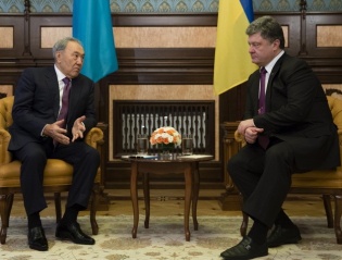 Состоялась встреча Нурсултана Назарбаева и Петра Порошенко
