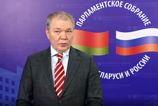 Пресс-подход Председателя Комитета по делам СНГ, евразийской интеграции и связям с соотечественниками Леонида Калашникова по итогам заседания Комиссий Парламентского Собрания Союза Беларуси и России